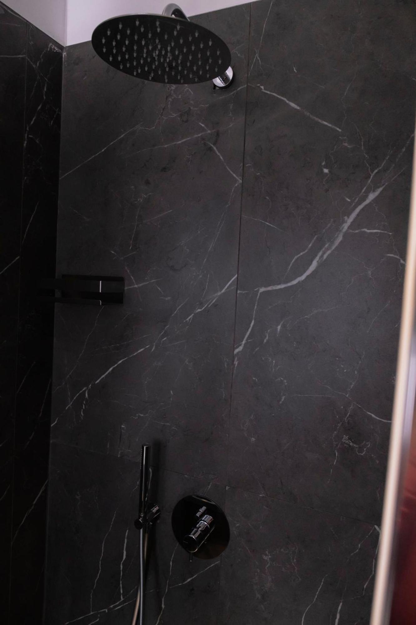 Barneys Design Apartment Tarent Zewnętrze zdjęcie